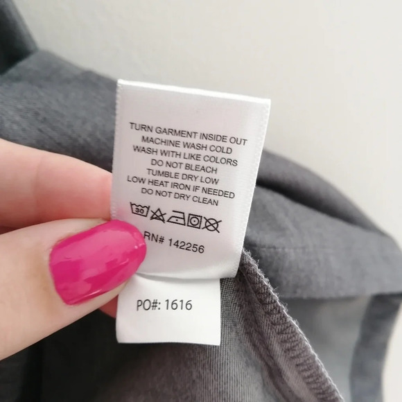 Figs Casma Three-Pocket Scrub Top Graphite Gray XXS - Picture 13 of 16